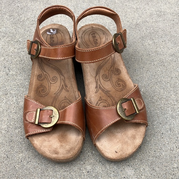 Women’s Brown Leather Taos Sandals Size EU 39 - Picture 3 of 9
